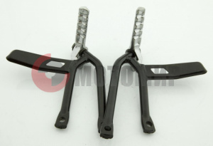 Подножки пассаж.л/пр.250cc Strike250 с кроншт. Подножки пассаж.л/пр.250cc Strike250 с кроншт.